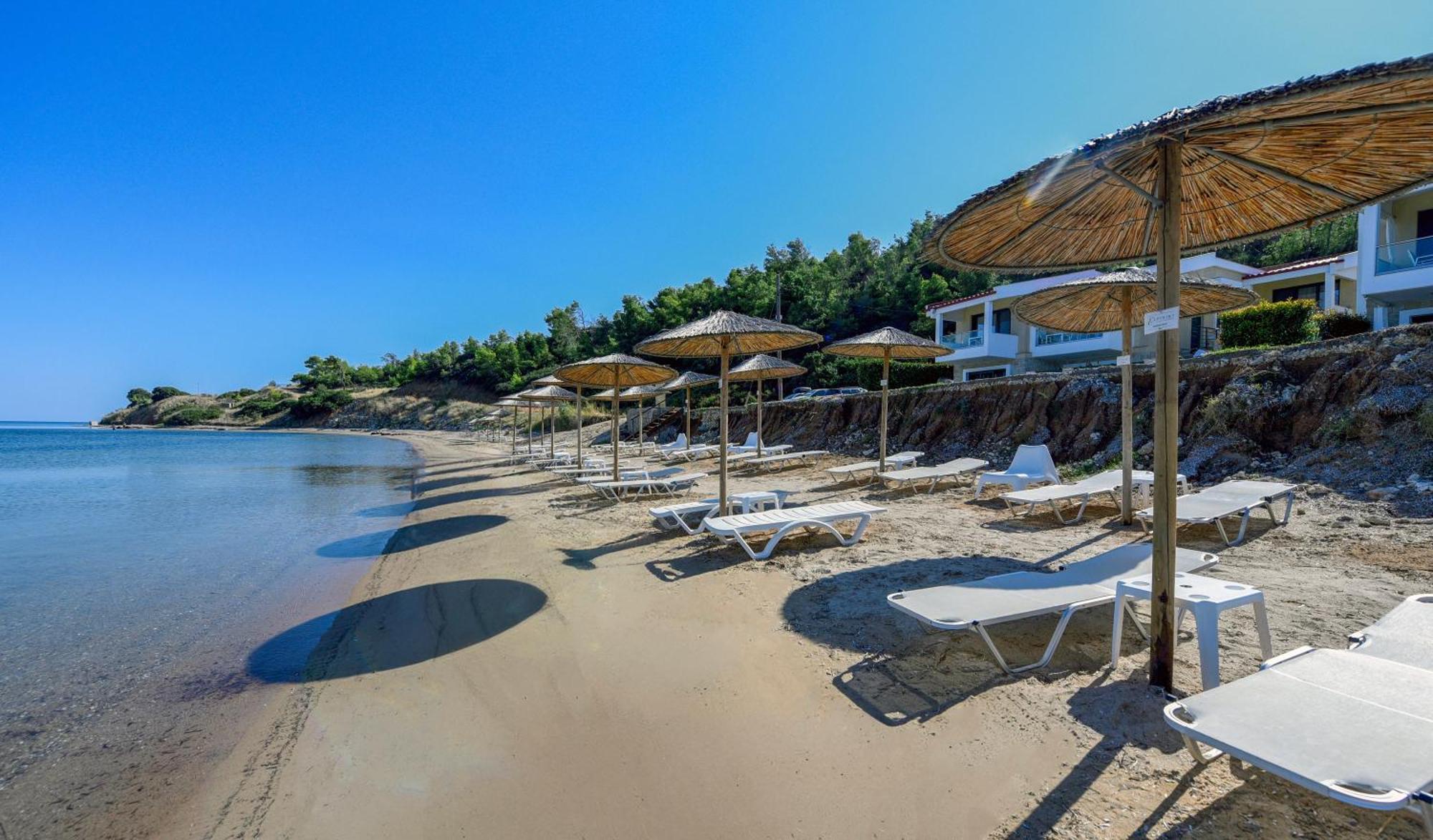 Elpiniki Luxury Apartments Nea Poteidaia Exteriér fotografie